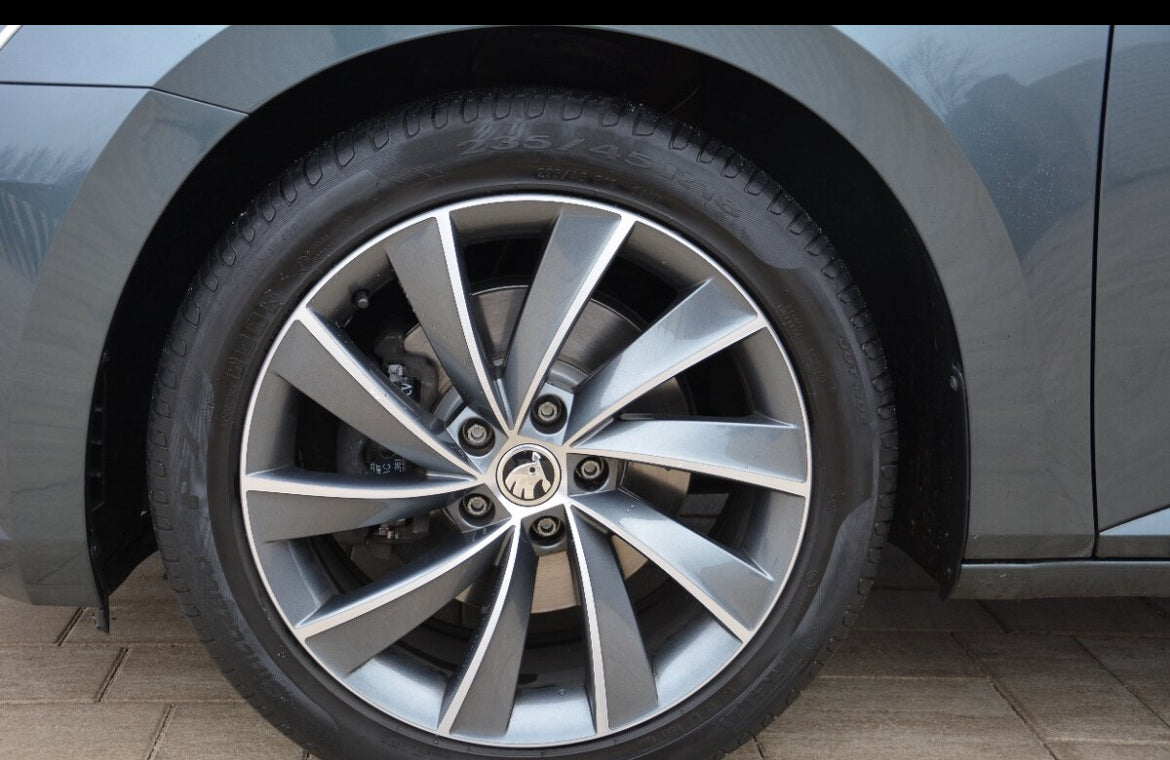 Škoda Superb Combi 2.0 TDI L&k 140KW 4X4 DS