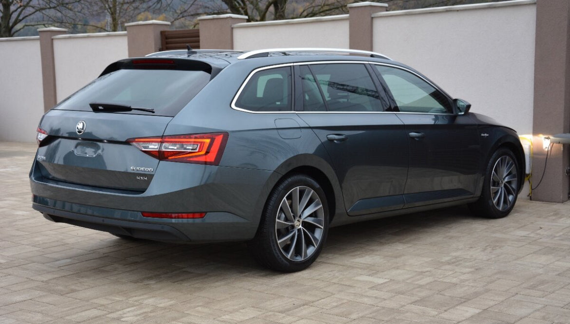 Škoda Superb Combi 2.0 TDI L&k 140KW 4X4 DS