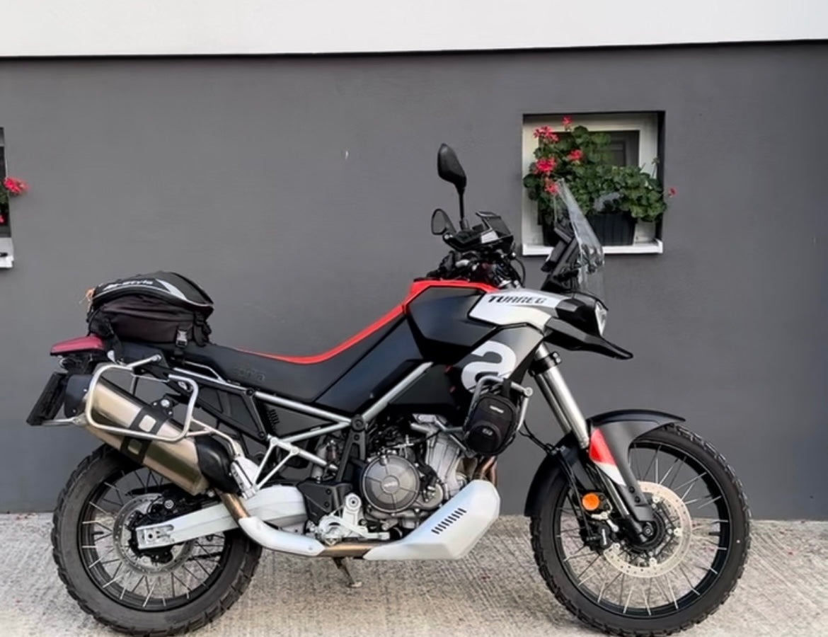 Aprilia Tuareg 660