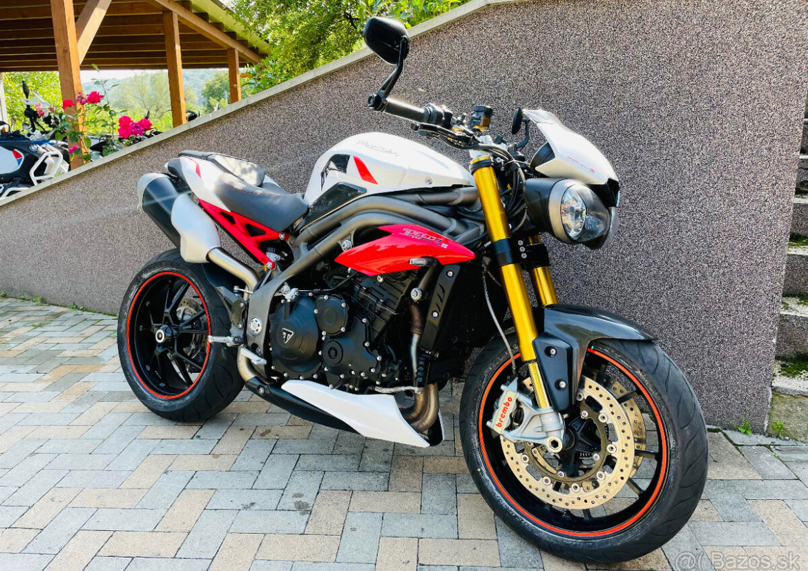Triumph Speed Triple 1050 R