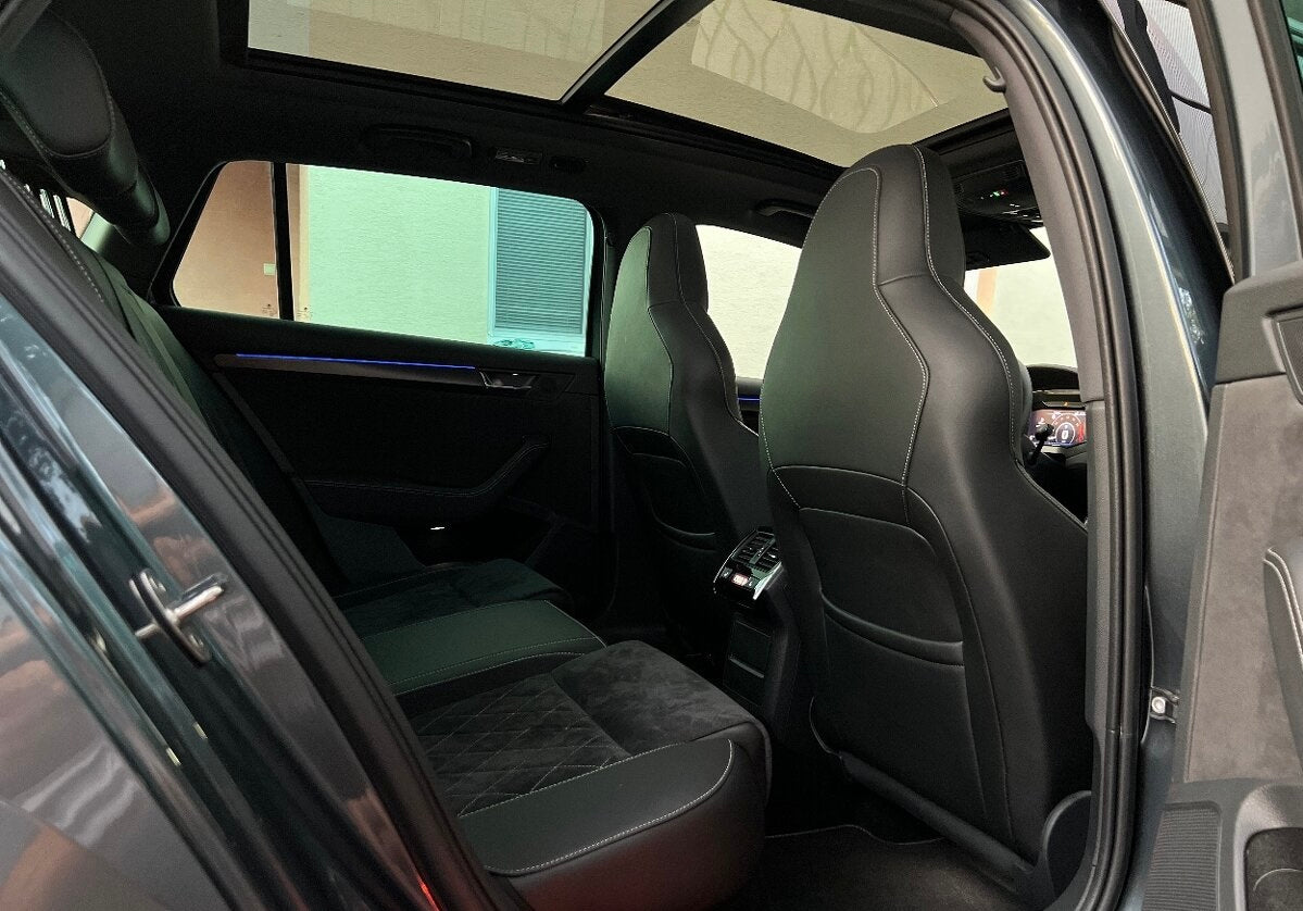 Škoda Superb Combi 1.4 TSI PHEV Sportline DSG