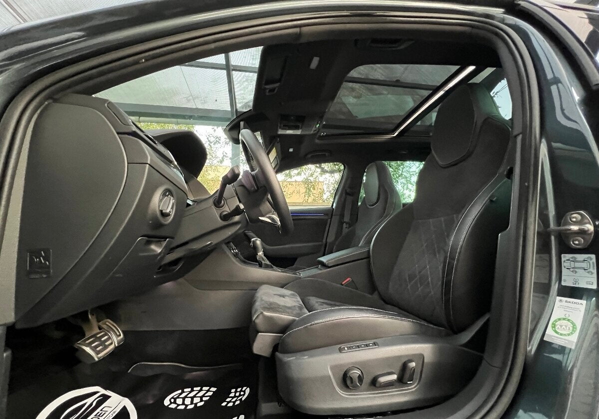 Škoda Superb Combi 1.4 TSI PHEV Sportline DSG