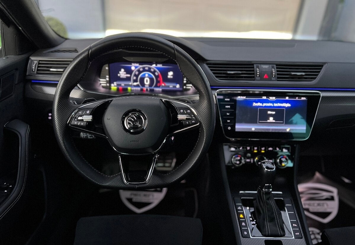 Škoda Superb Combi 1.4 TSI PHEV Sportline DSG