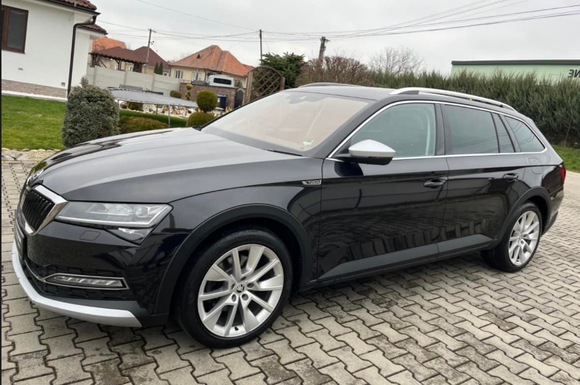 Škoda Superb Combi Scout 2.0 TDI DSG 4x4