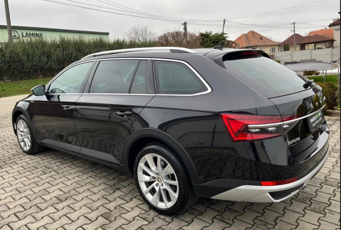 Škoda Superb Combi Scout 2.0 TDI DSG 4x4