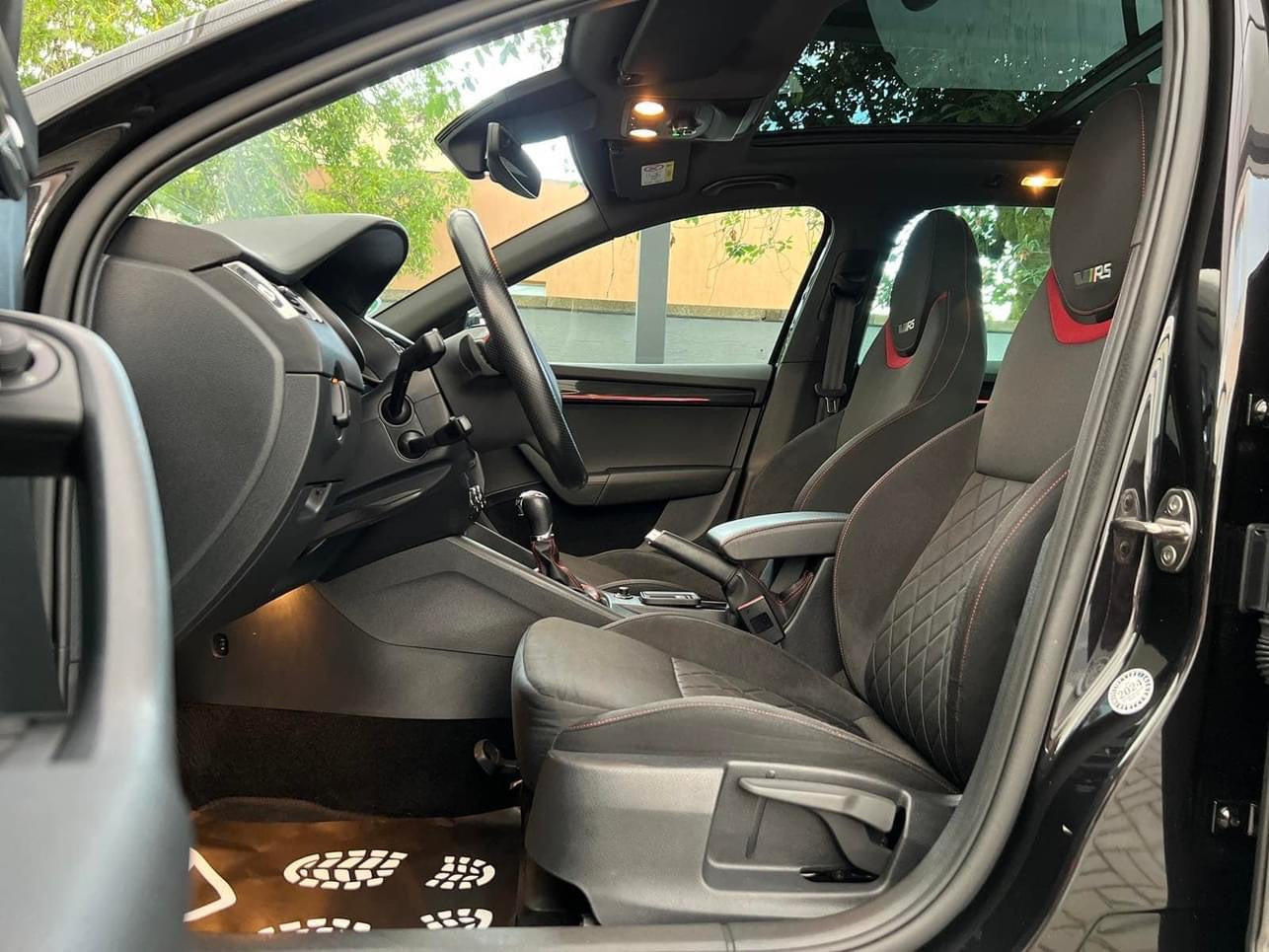 Škoda octavia combi 2.0 TDi RS DSG
