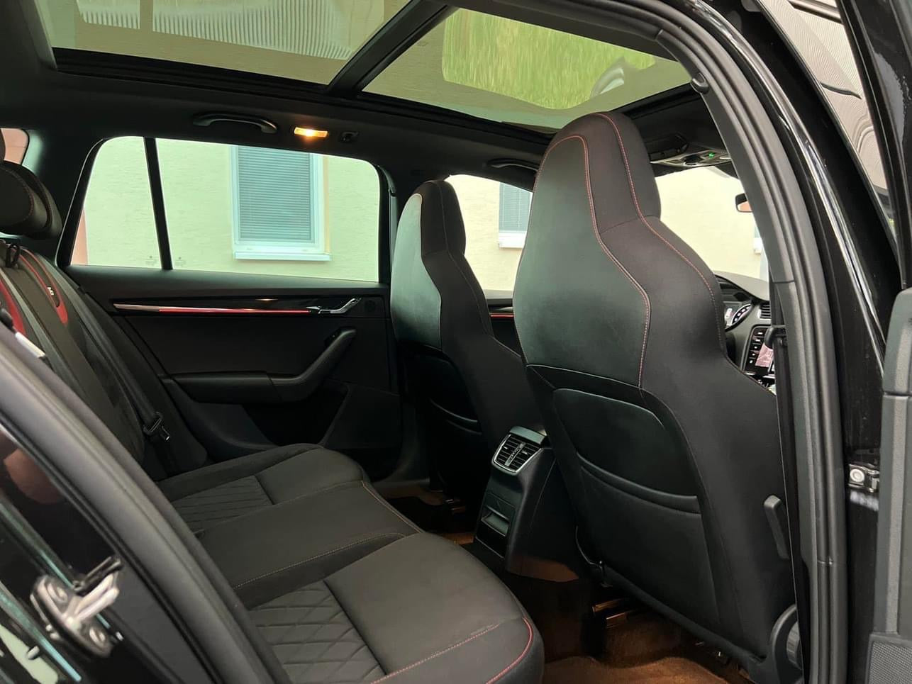 Škoda octavia combi 2.0 TDi RS DSG