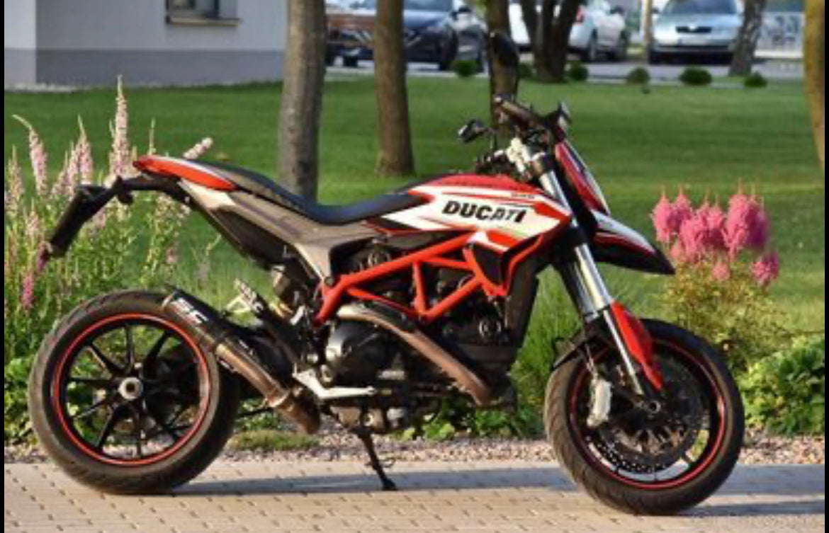Ducati Hypermotard 939