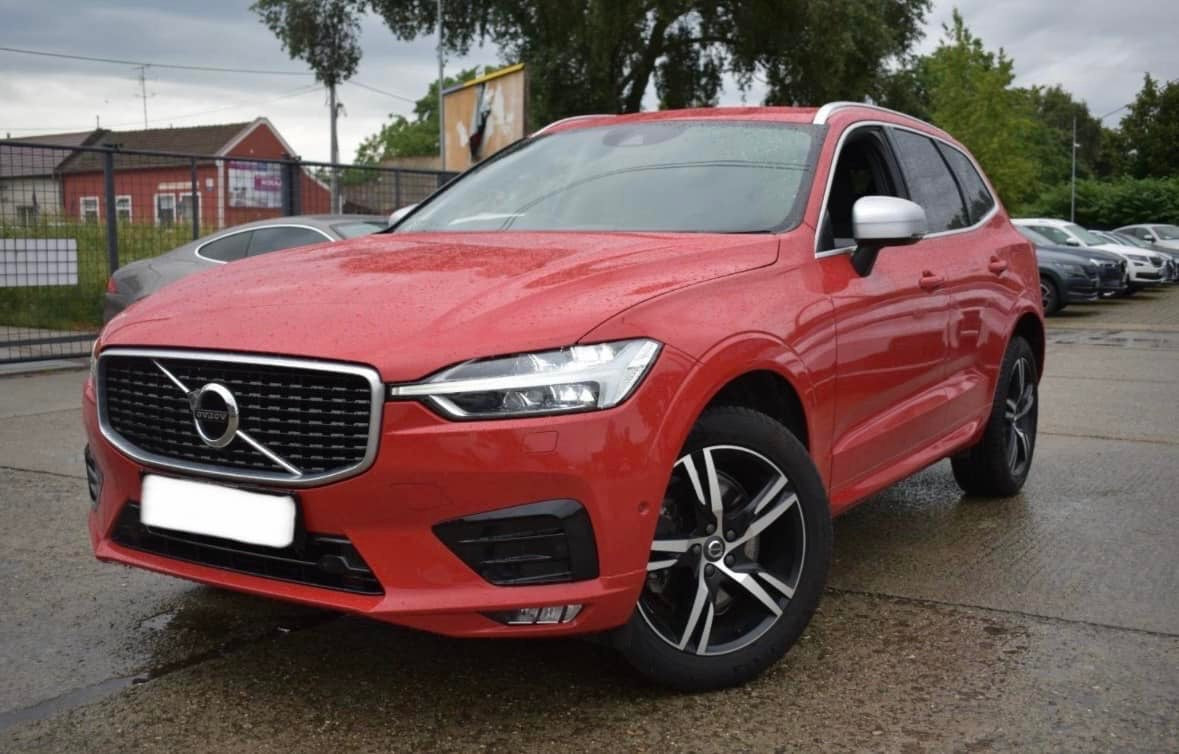 Volvo XC60 D4 R-Design AWD A/T