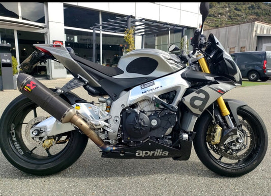 Aprilia 1100 TUONO V4